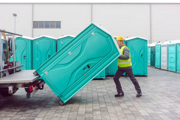 Portable Toilet Options We Offer in Belleville, KS